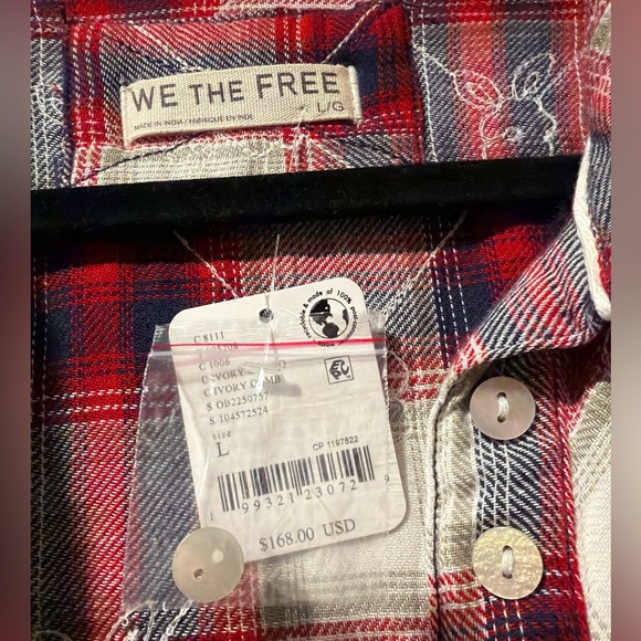 We The Free Red, Navy & White Plaid Button-Up Shirt Jacket 🔥 - Picture 2 of 5